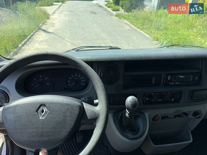 Вантажопасажирський фургон Renault Master 2008 в Києві
