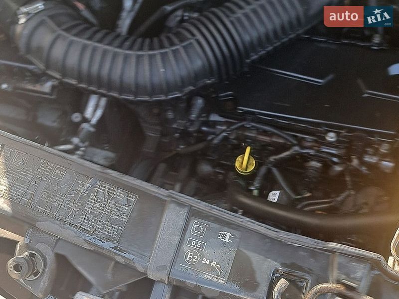 Вантажний фургон Renault Master 2013 в Івано-Франківську