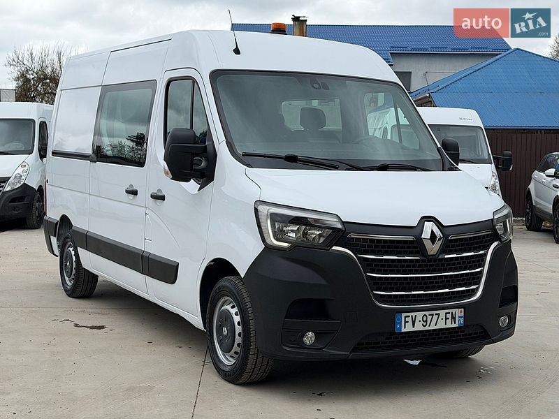 Грузопассажирский фургон Renault Master 2021 в Дубно