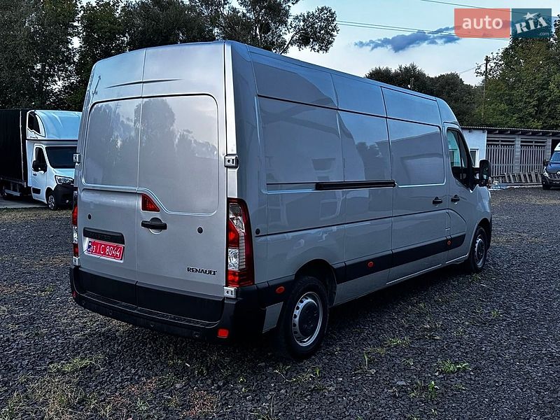 Грузовой фургон Renault Master 2022 в Киеве