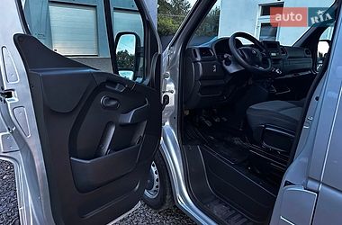 Грузовой фургон Renault Master 2022 в Киеве
