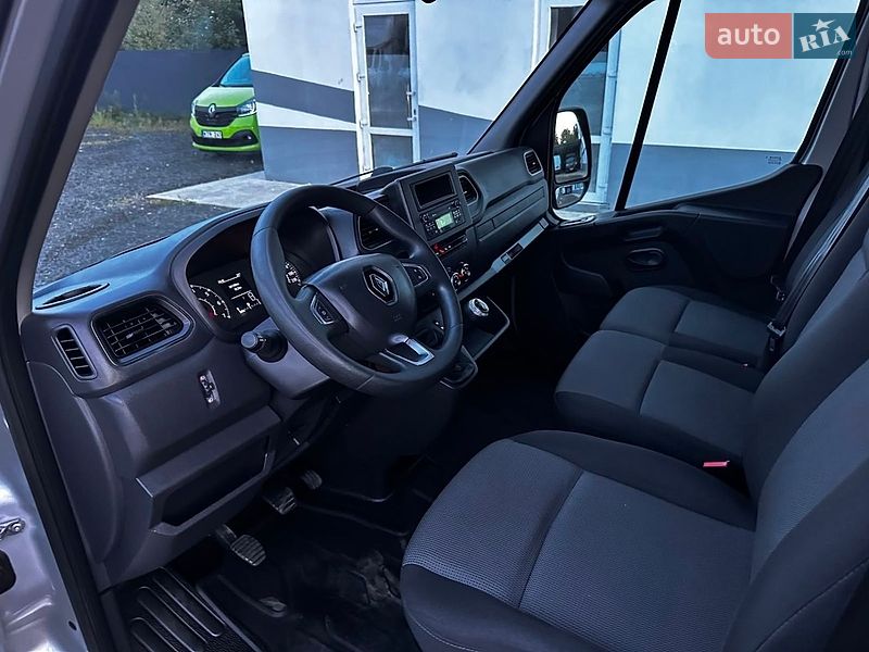 Грузовой фургон Renault Master 2022 в Киеве