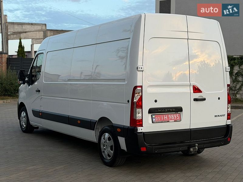 Вантажний фургон Renault Master 2022 в Луцьку