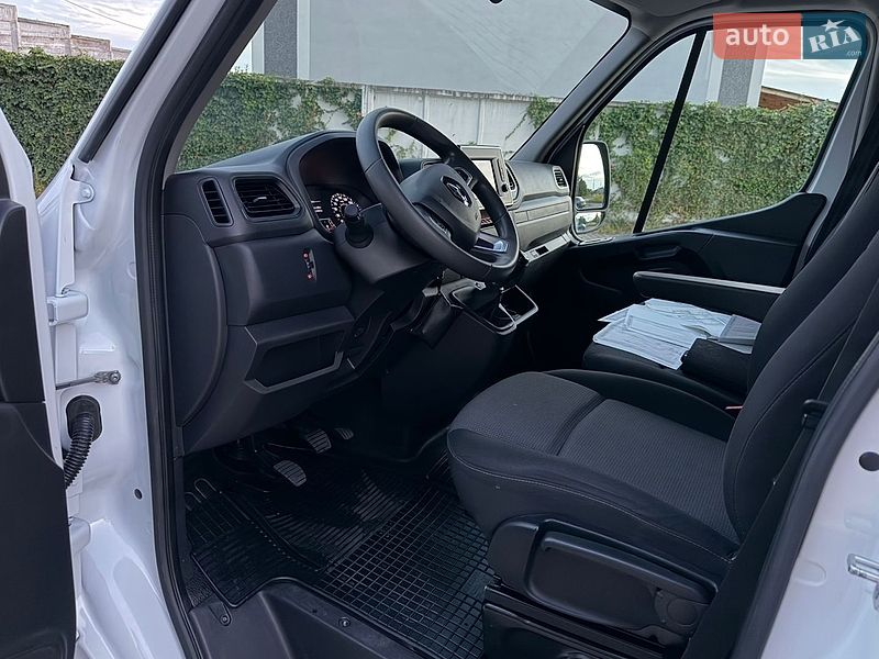 Вантажний фургон Renault Master 2022 в Луцьку