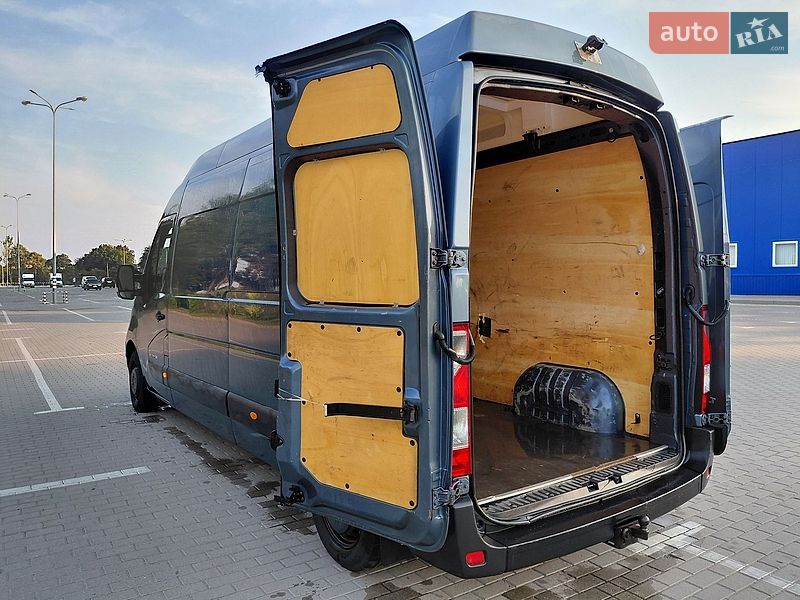 Грузовой фургон Renault Master 2018 в Ивано-Франковске