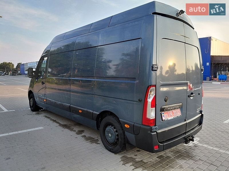 Грузовой фургон Renault Master 2018 в Ивано-Франковске