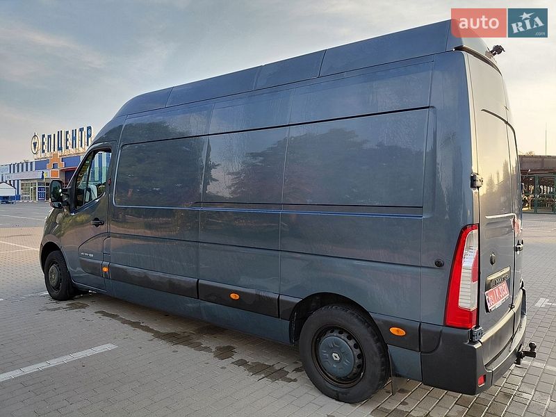 Грузовой фургон Renault Master 2018 в Ивано-Франковске