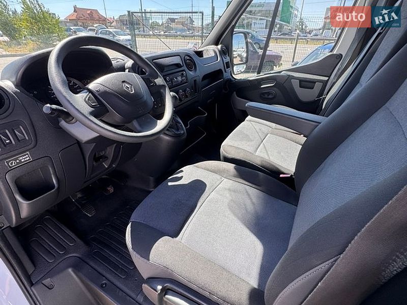 Вантажний фургон Renault Master 2018 в Києві