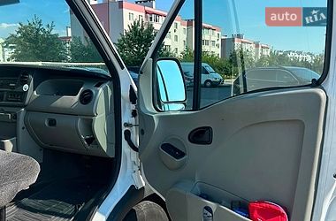 Грузовой фургон Renault Master 2009 в Виннице