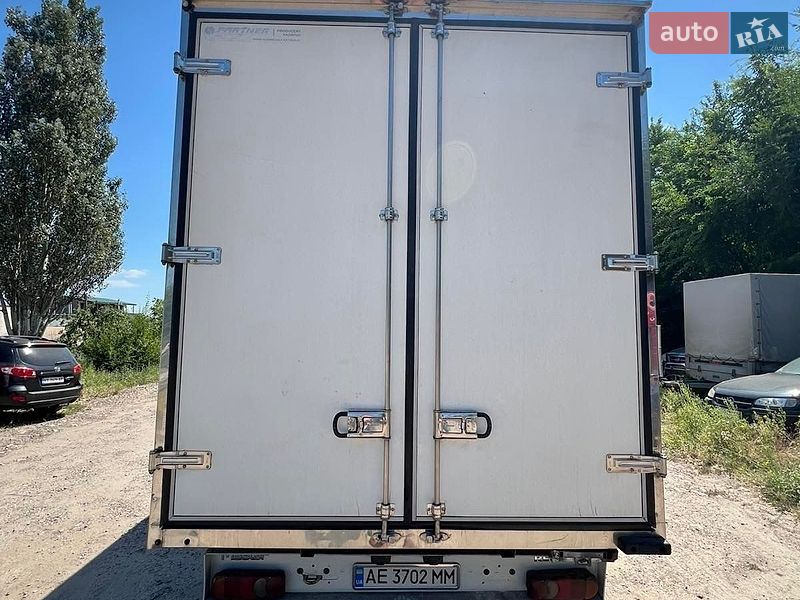 Вантажний фургон Renault Master 2013 в Кривому Розі