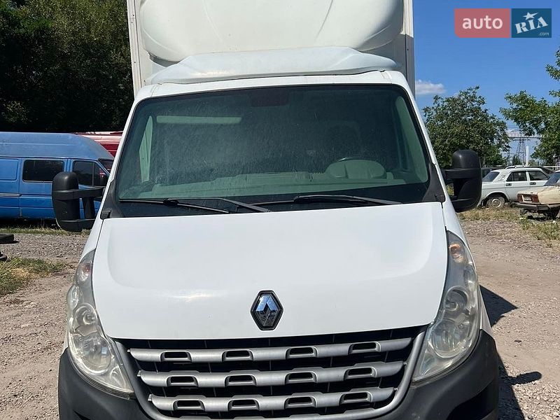 Вантажний фургон Renault Master 2013 в Кривому Розі
