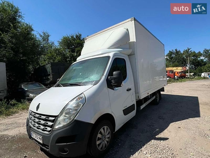 Вантажний фургон Renault Master 2013 в Кривому Розі