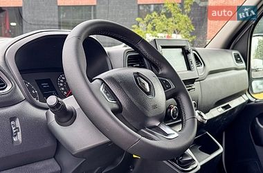 Вантажний фургон Renault Master 2021 в Рівному