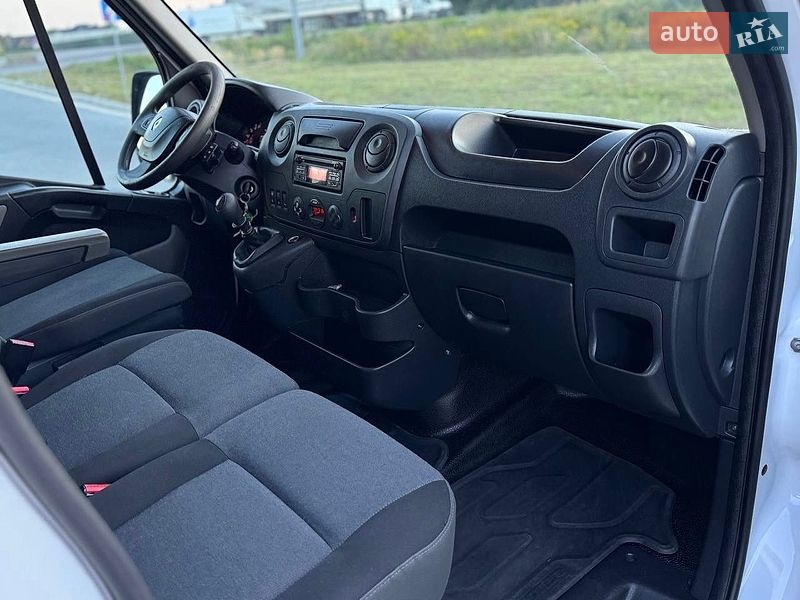 Грузовой фургон Renault Master 2019 в Львове
