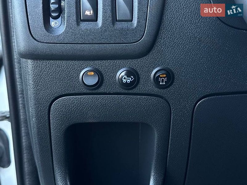 Грузовой фургон Renault Master 2019 в Львове