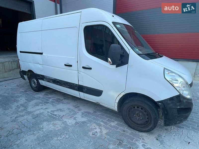 Грузовой фургон Renault Master 2016 в Львове