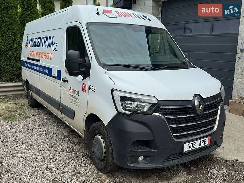 Вантажний фургон Renault Master 2022 в Львові