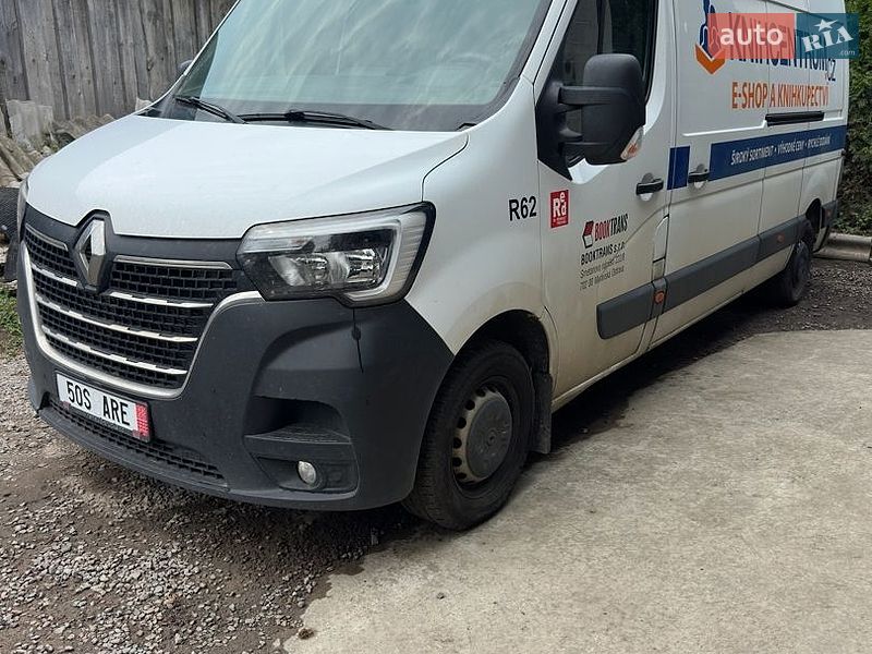 Вантажний фургон Renault Master 2022 в Львові