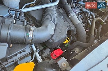 Вантажний фургон Renault Master 2021 в Дніпрі