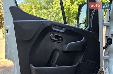 Вантажний фургон Renault Master 2021 в Дніпрі