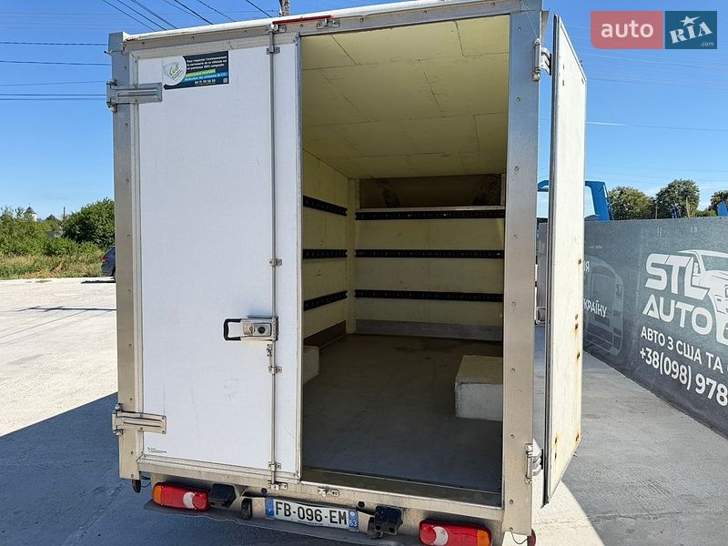Вантажний фургон Renault Master 2018 в Львові