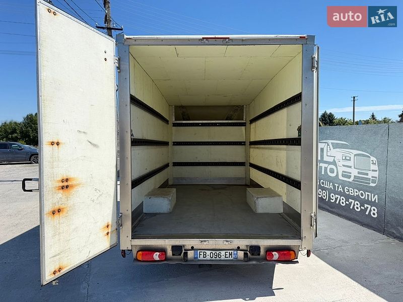 Грузовой фургон Renault Master 2018 в Львове