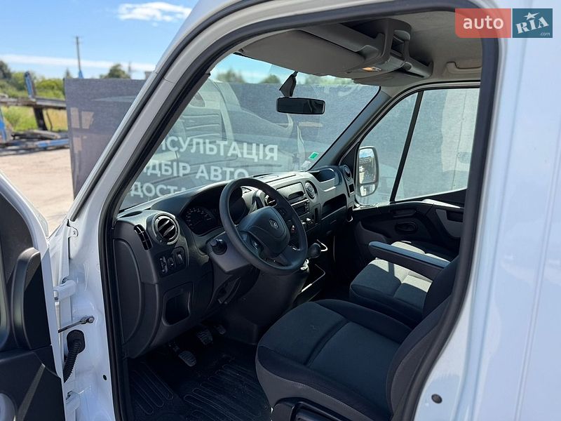 Грузовой фургон Renault Master 2018 в Львове
