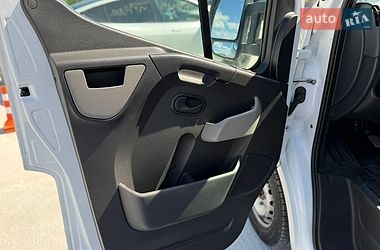 Грузовой фургон Renault Master 2018 в Львове