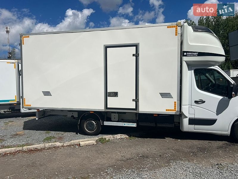 Інші вантажівки Renault Master 2022 в Рівному