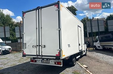 Інші вантажівки Renault Master 2022 в Рівному