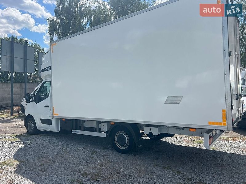 Інші вантажівки Renault Master 2022 в Рівному