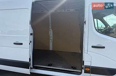 Вантажний фургон Renault Master 2022 в Луцьку