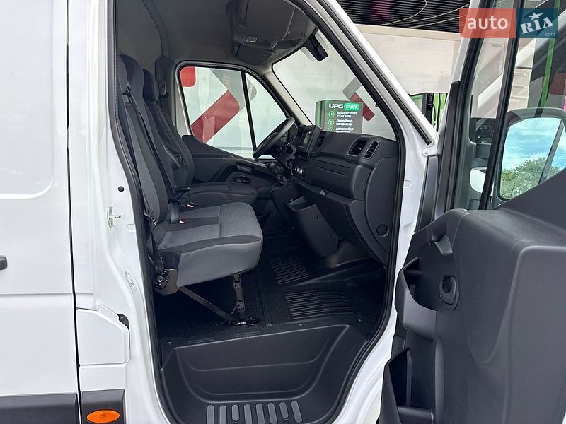 Вантажний фургон Renault Master 2022 в Луцьку