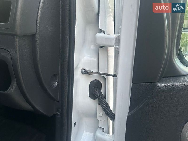 Грузовой фургон Renault Master 2017 в Ровно