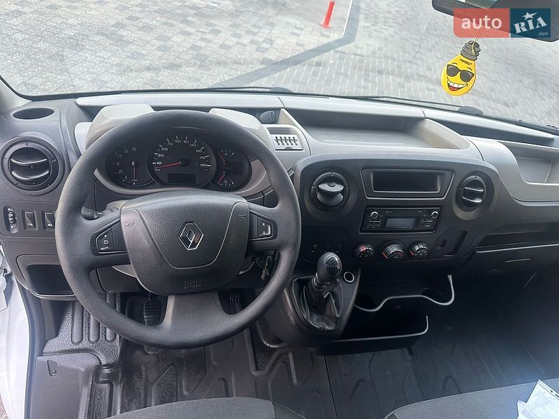 Грузовой фургон Renault Master 2017 в Ровно