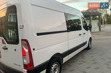 Грузовой фургон Renault Master 2017 в Ровно