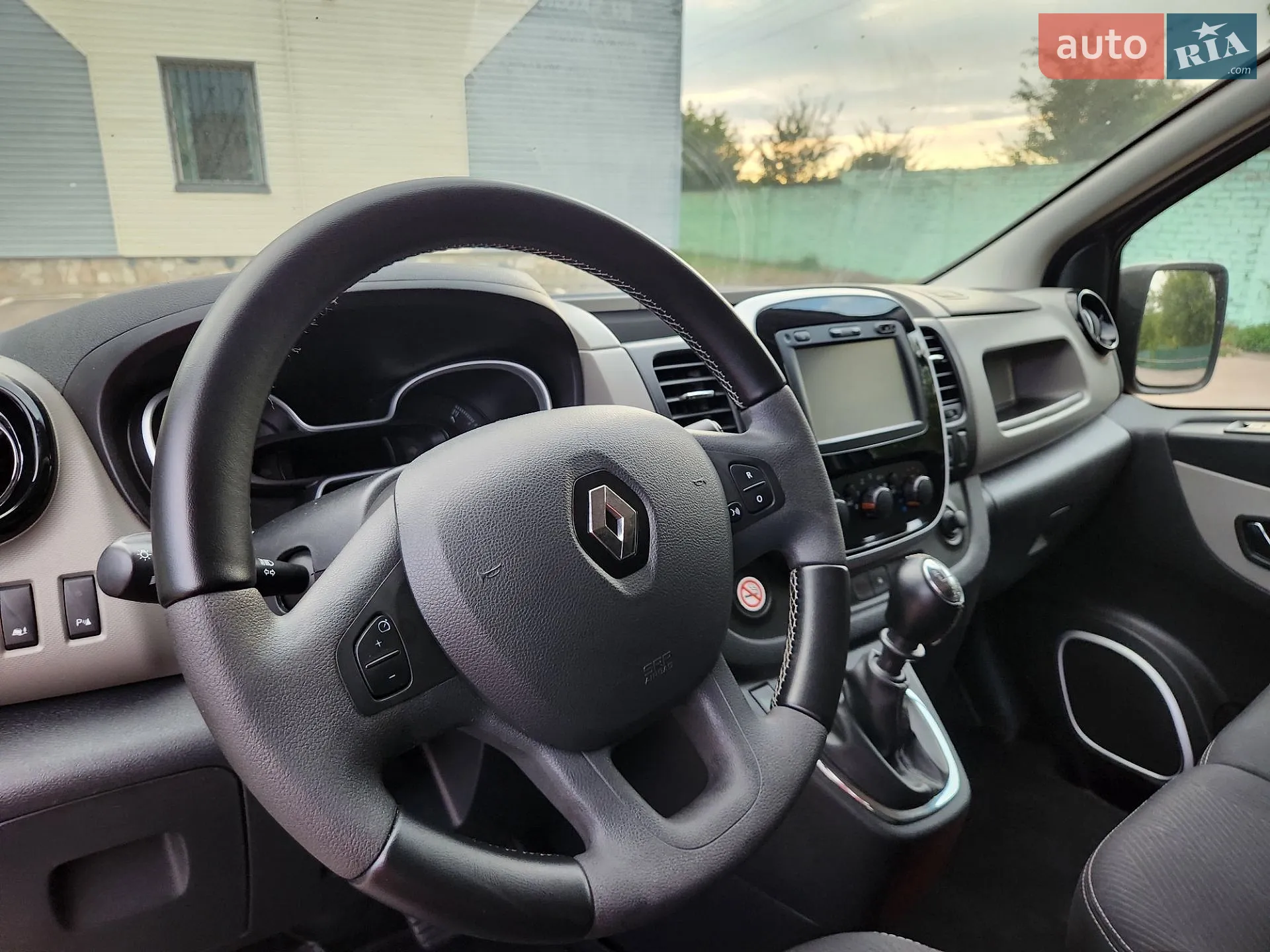 2018 Renault Trafic - мініатюра 18