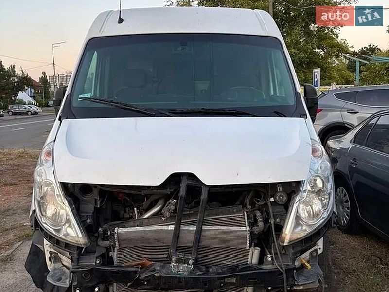 Вантажний фургон Renault Master 2019 в Рівному