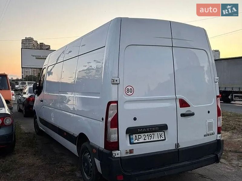 Вантажний фургон Renault Master 2019 в Рівному