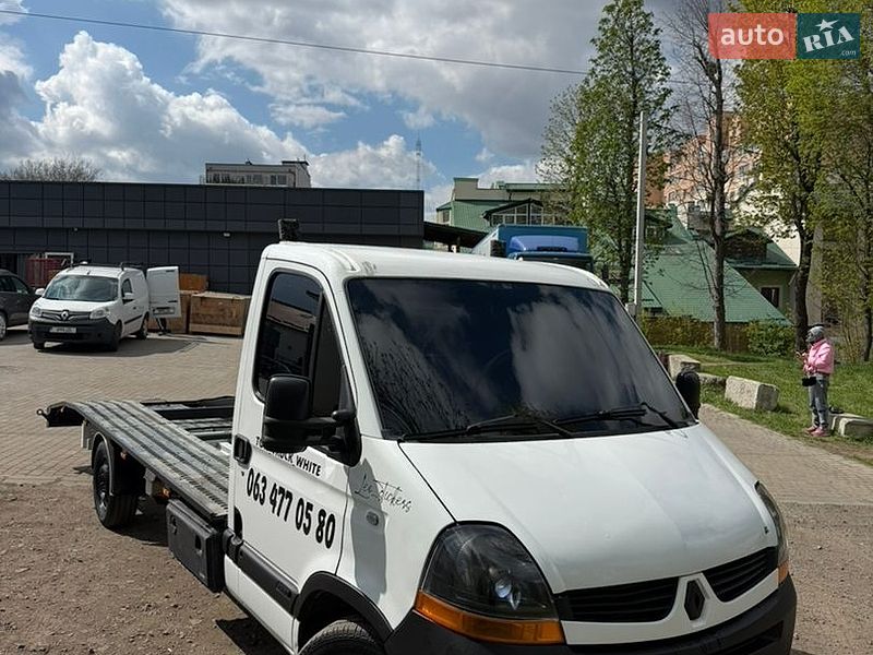 Эвакуатор Renault Master 2007 в Львове