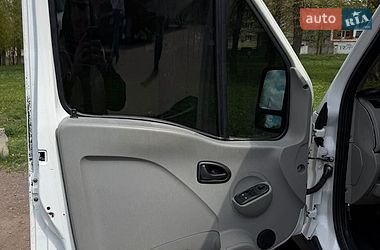 Эвакуатор Renault Master 2007 в Львове фото 11 Эвакуатор Renault Master 2007 в Львове
