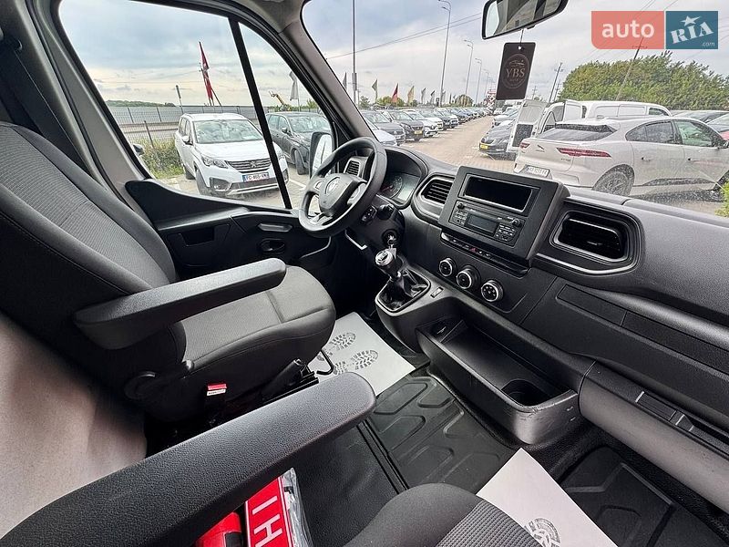 Вантажний фургон Renault Master 2021 в Вінниці