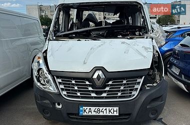 Грузопассажирский фургон Renault Master 2017 в Киеве