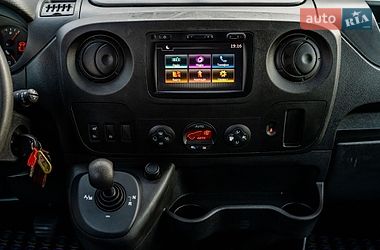 Грузопассажирский фургон Renault Master 2019 в Луцке