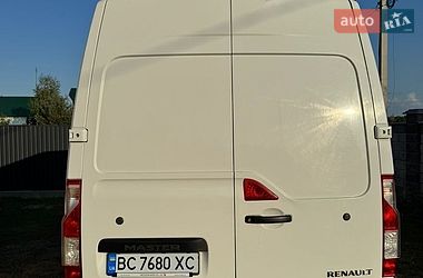 Вантажний фургон Renault Master 2011 в Жовкві