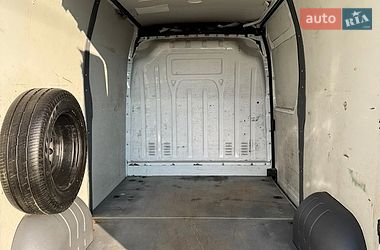 Вантажний фургон Renault Master 2011 в Жовкві