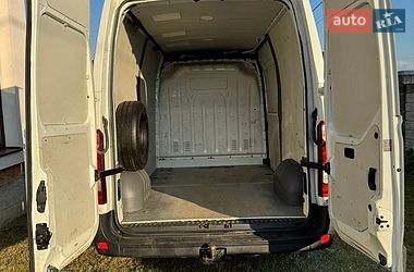Вантажний фургон Renault Master 2011 в Жовкві