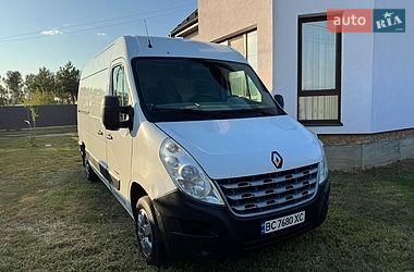Вантажний фургон Renault Master 2011 в Жовкві