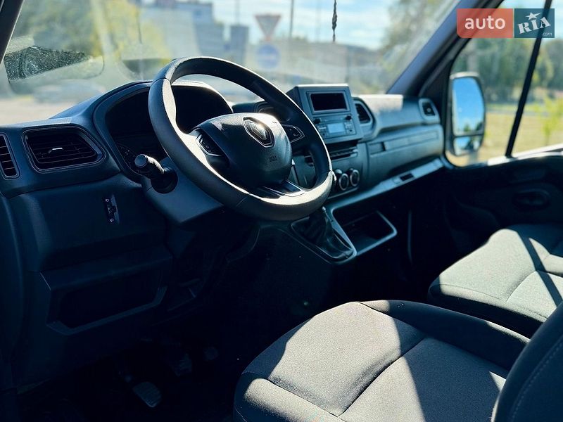 Борт Renault Master 2022 в Рівному
