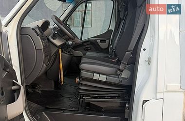 Евакуатор Renault Master 2017 в Рівному